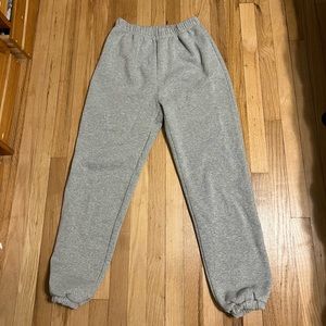 S/M grey sweatpants